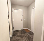 1 Bedroom Condo for Rent – Oxford Parc
