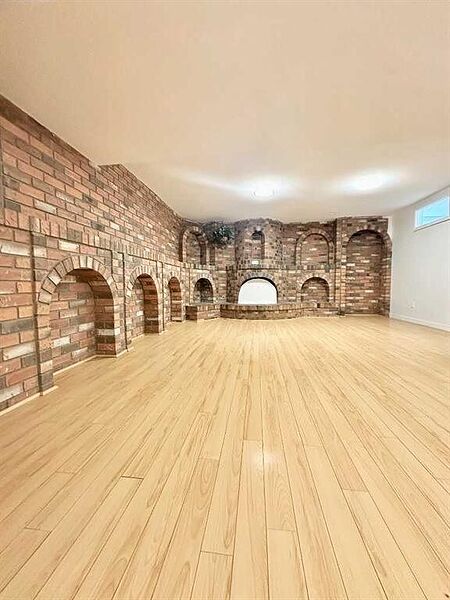 Calgary 3 bedrooms Basement for rent. Property photo: 749346-2