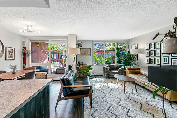 Calgary 1 bedroom Condo Unit for rent. Property photo: 749352-3