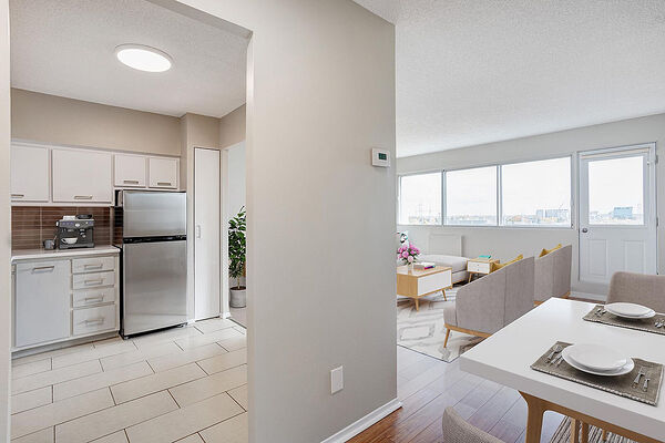 Montr&eacute;al 1 bedrooms Apartment for rent. Property photo: 749363-2