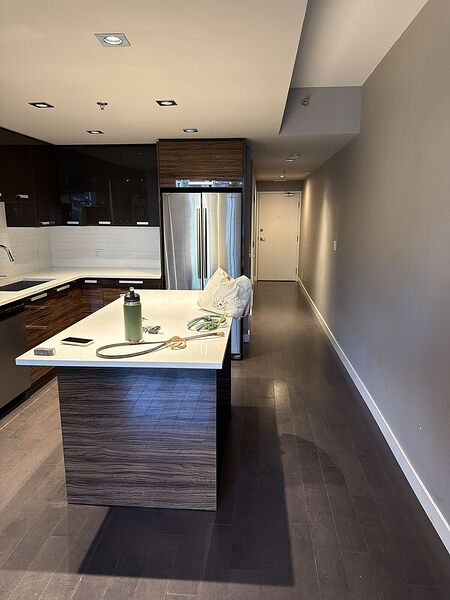 Calgary 2 bedrooms Condo Unit for rent. Property photo: 749406-2