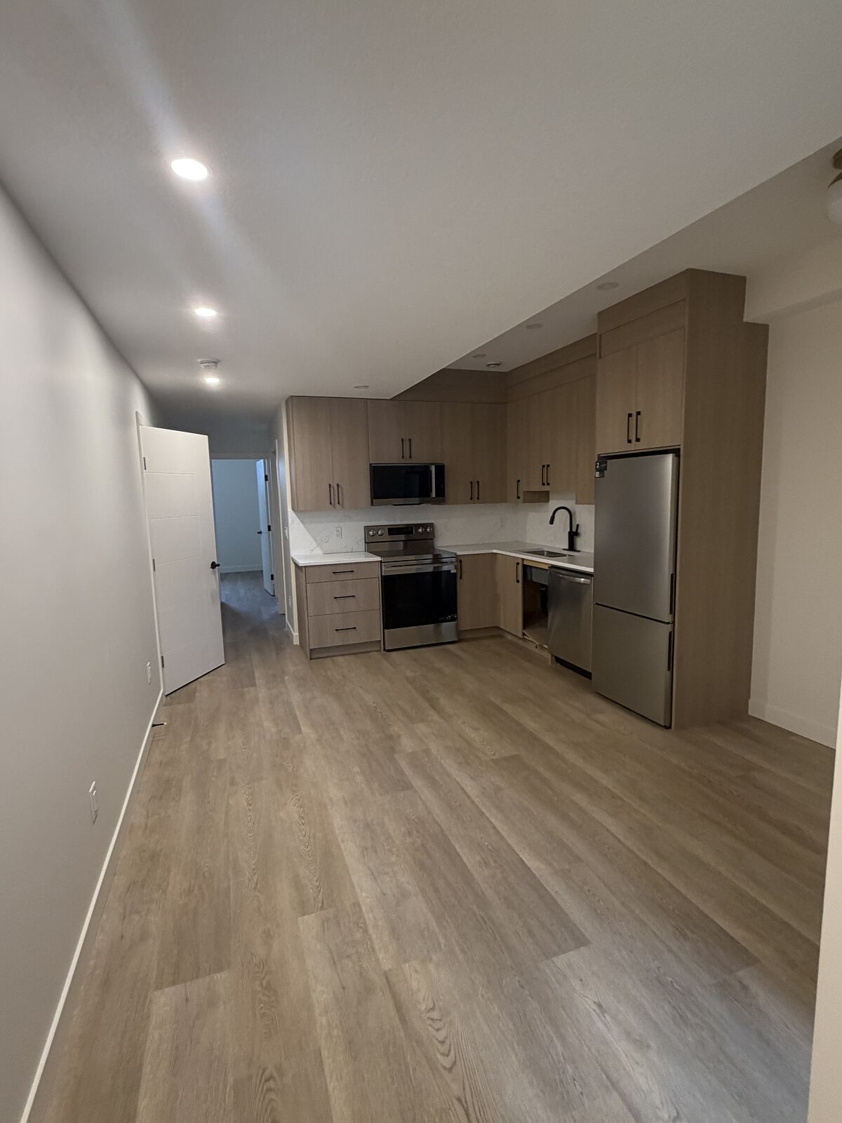 Calgary 2 + Den bedrooms Basement for rent. Property photo: 749432-1