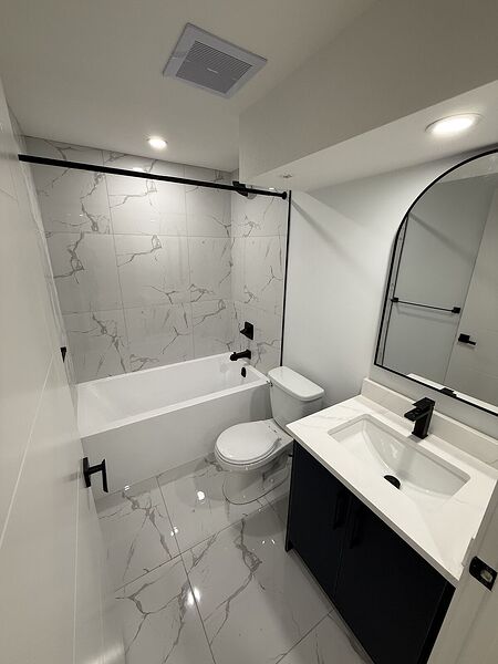 Calgary 2 bedrooms Basement for rent. Property photo: 749456-3