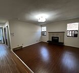 Bright 2-Bedroom Legal Secondary Suite with Garage – Varsity / Market Mall Area