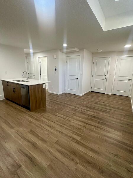 Calgary 1 bedroom Basement for rent. Property photo: 749523-3