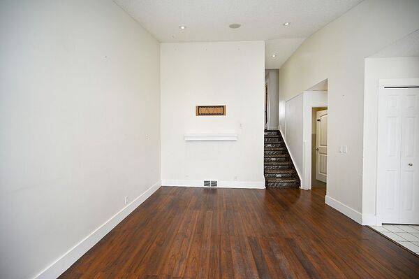 Calgary 3 bedrooms Main Floor for rent. Property photo: 749630-3