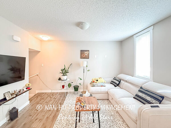 Edmonton 2 bedrooms Townhouse for rent. Property photo: 749723-3