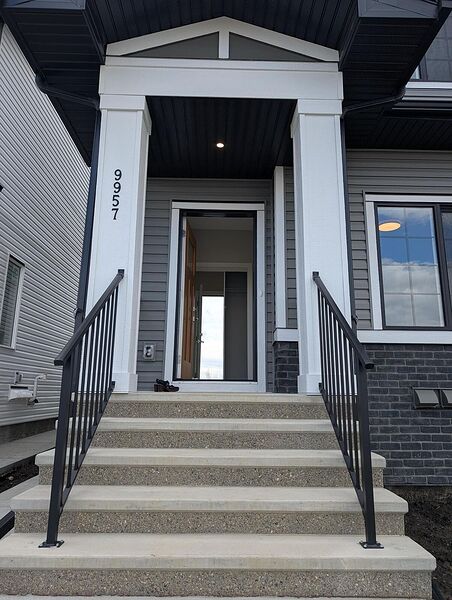 Calgary 3 bedrooms Main Floor for rent. Property photo: 749755-3