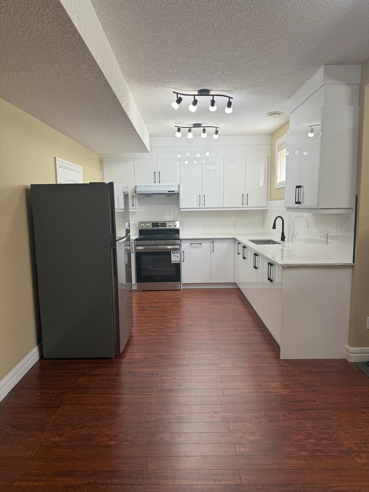 Edmonton Basement For Rent | Summerside | Newly renovated 2