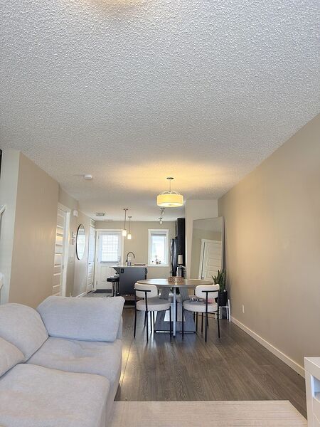 Calgary 2 bedrooms Townhouse for rent. Property photo: 749955-3