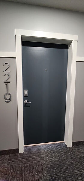Calgary 2 bedrooms Condo Unit for rent. Property photo: 749984-2