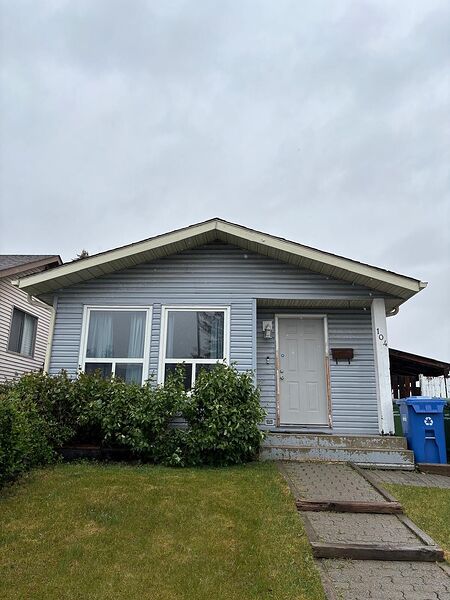 Calgary 3 bedrooms Main Floor for rent. Property photo: 750008-2