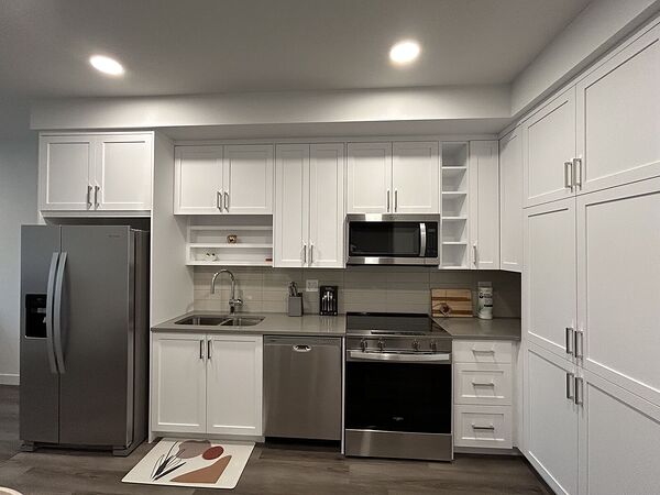 Calgary 1 + Den bedrooms Condo Unit for rent. Property photo: 750051-3