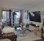 1 bed, 1 bath 2 min to Chinook Mall