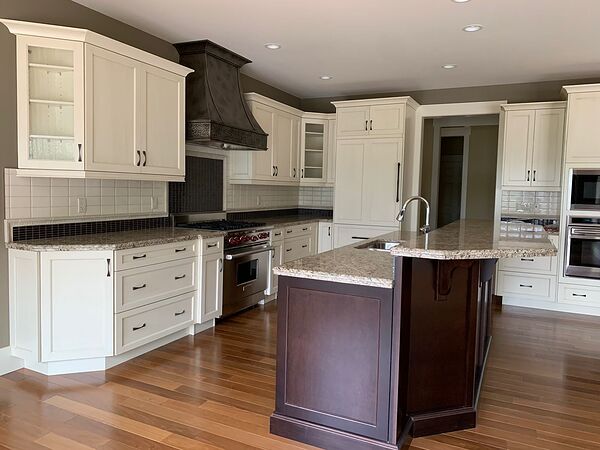 Calgary 3 bedrooms House for rent. Property photo: 750267-2