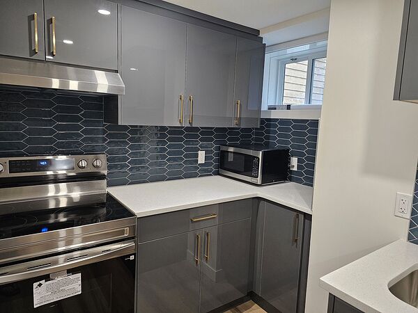 Calgary 2 bedrooms Basement for rent. Property photo: 750289-2