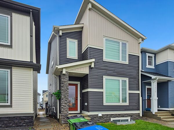 Calgary 3 bedrooms House for rent. Property photo: 750400-3