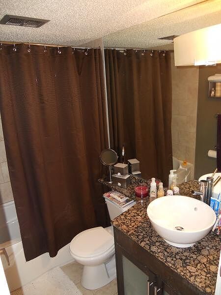 Calgary 2 bedrooms Condo Unit for rent. Property photo: 750683-3