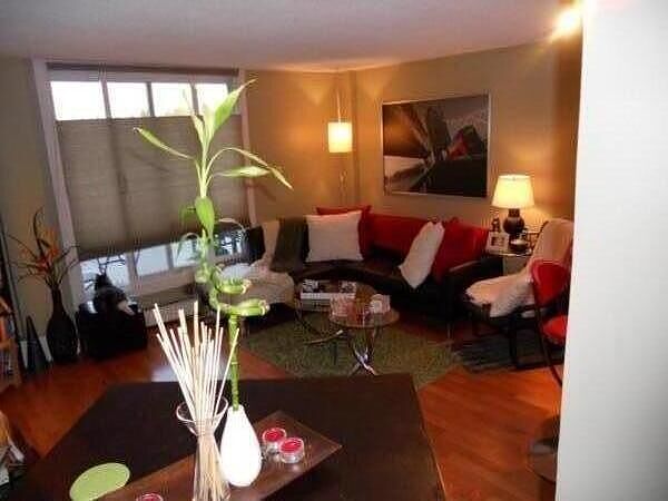 Calgary 2 bedrooms Condo Unit for rent. Property photo: 750683-2