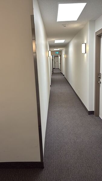 Calgary 2 bedrooms Condo Unit for rent. Property photo: 750823-3