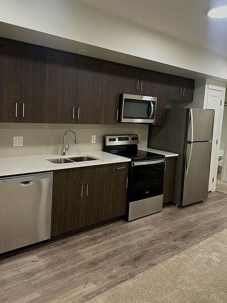 Calgary 2 bedrooms Basement for rent. Property photo: 750829-2