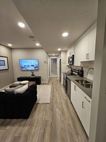 Calgary 2 + Den bedrooms Basement for rent. Property photo: 750840-2