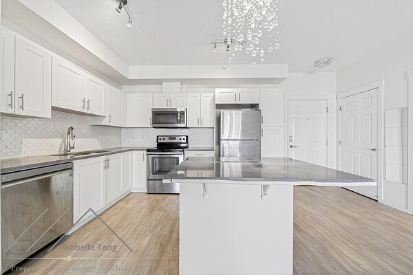 Calgary 2 bedrooms Condo Unit for rent. Property photo: 750842-3