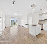 Bright 2 Bed / 2 Bath Top-Floor Condo in Copperfield – Courtyard and Pond Views