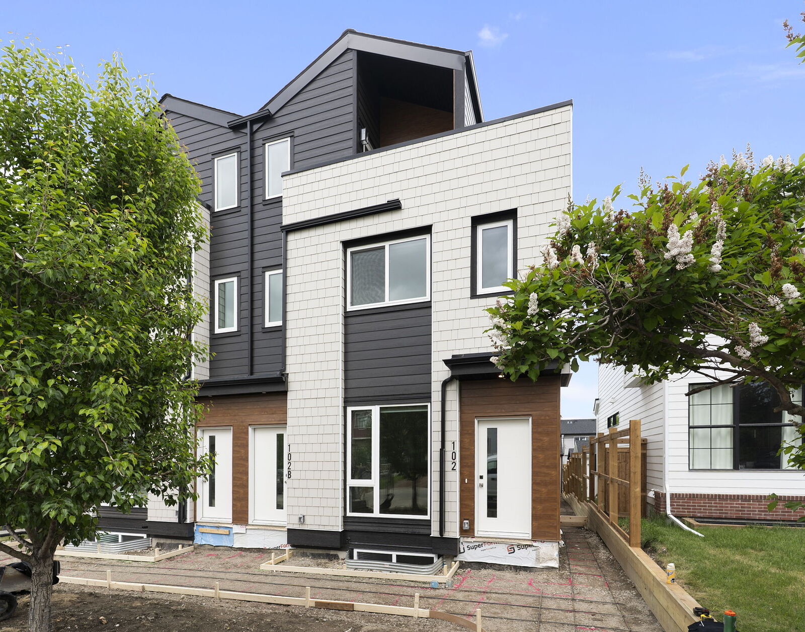 Calgary 3 bedrooms House for rent. Property photo: 750941-1