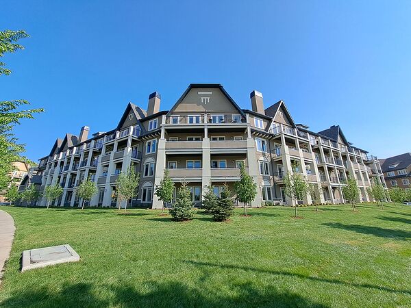 Calgary 1 bedroom Condo Unit for rent. Property photo: 750943-2
