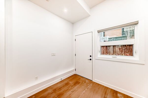 Calgary 1 bedroom Basement for rent. Property photo: 750944-3