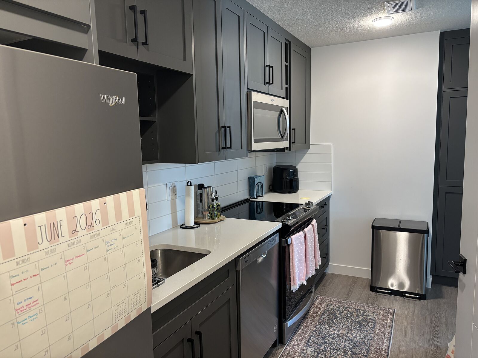 Calgary 1 bedroom Condo Unit for rent. Property photo: 751026-1