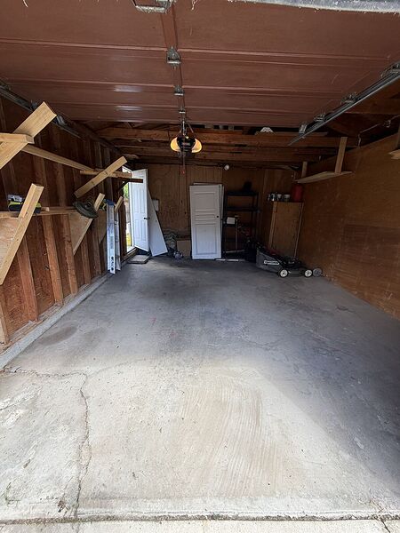 Calgary  bedrooms Storage for rent. Property photo: 751093-3