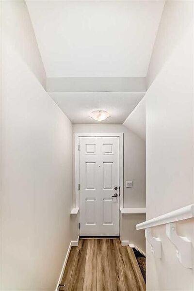 Calgary 2 bedrooms Basement for rent. Property photo: 751127-3