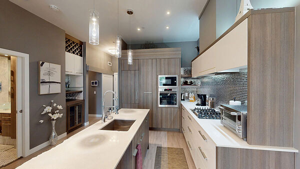 Calgary 2 bedrooms Condo Unit for rent. Property photo: 751219-2
