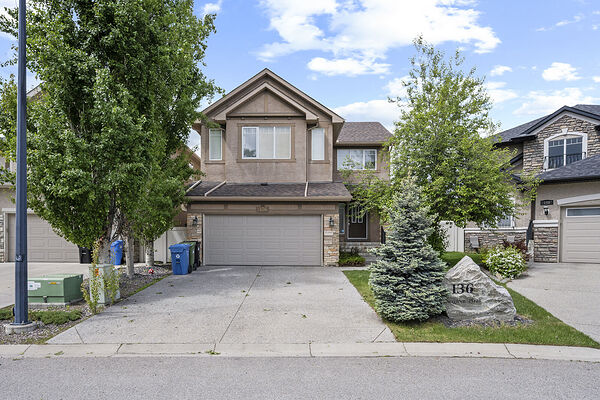 Calgary 4 + Den bedrooms House for rent. Property photo: 751308-2