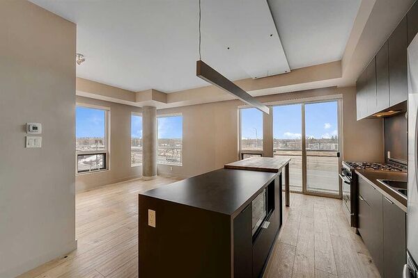 Calgary 2 bedrooms Condo Unit for rent. Property photo: 751321-3