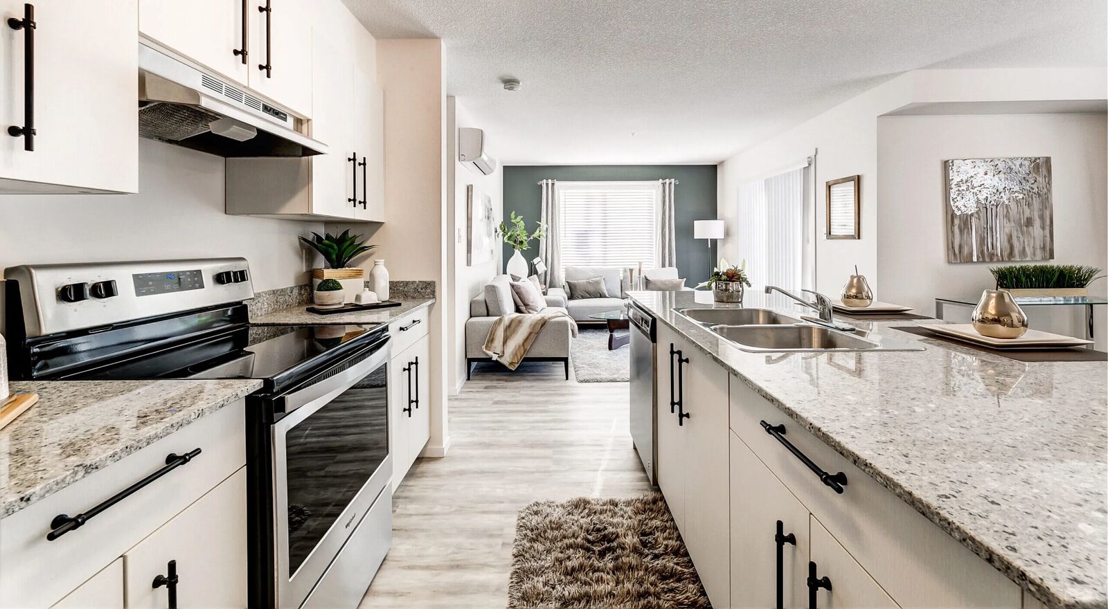 Calgary 2 + Den bedrooms Condo Unit for rent. Property photo: 751408-1