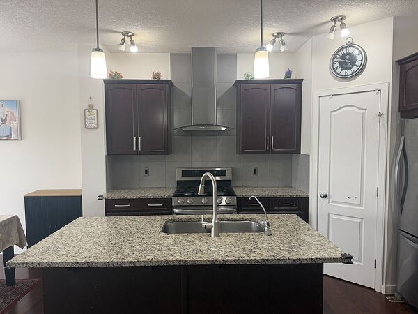Calgary 3 bedrooms House for rent. Property photo: 751435-3