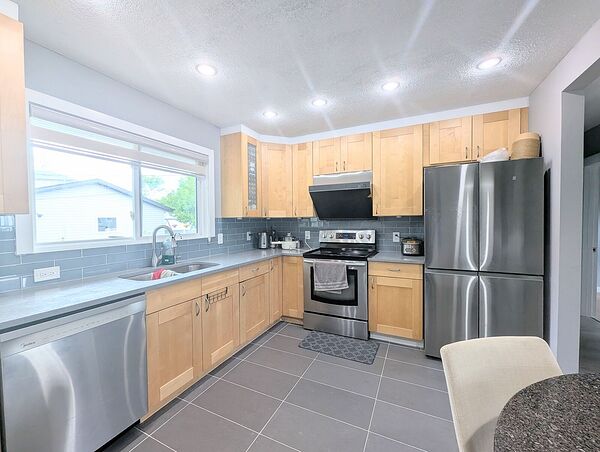 Calgary 1 bedroom Room For Rent for rent. Property photo: 751450-2