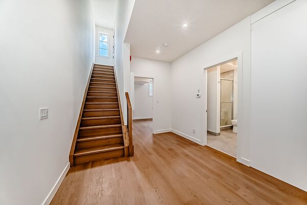 Calgary 1 bedroom Basement for rent. Property photo: 751455-3