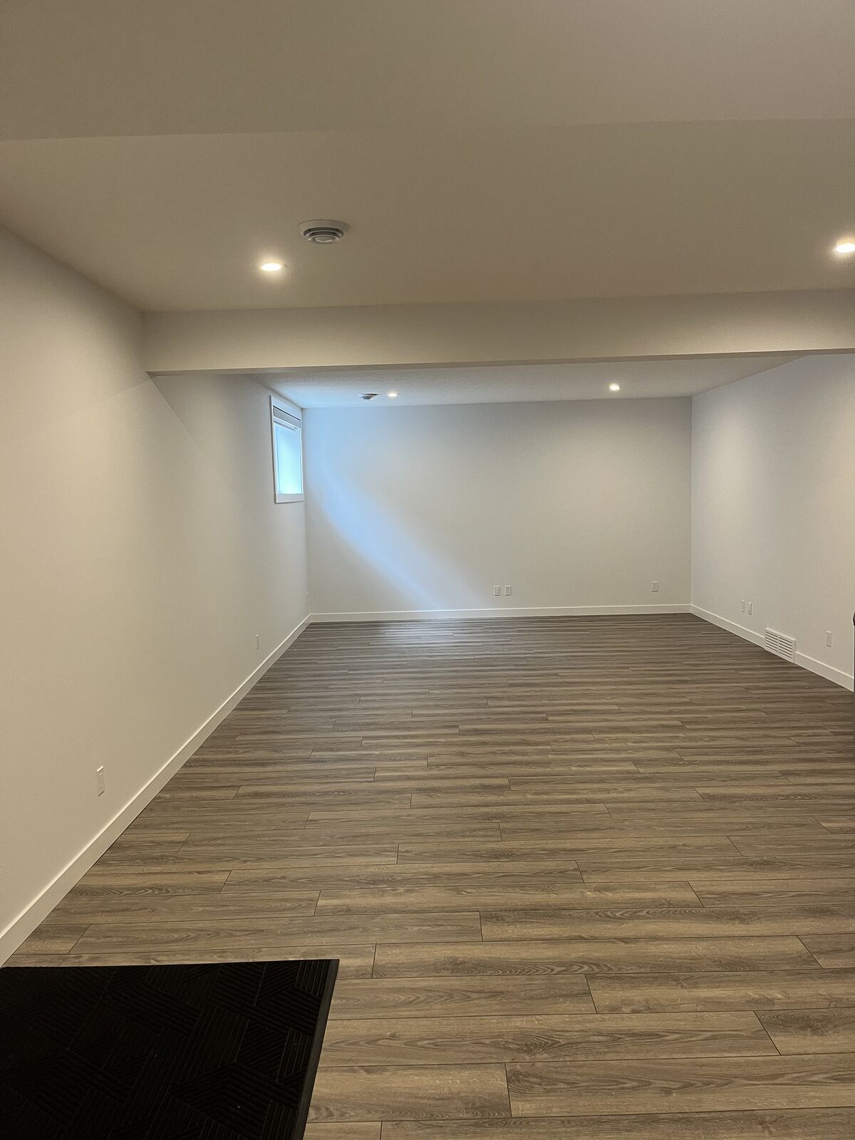 Calgary 2 bedrooms Basement for rent. Property photo: 751466-1