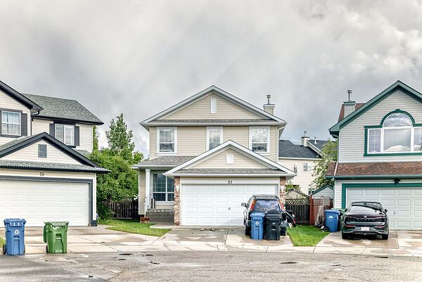 Calgary 3 + Den bedrooms House for rent. Property photo: 751556-2