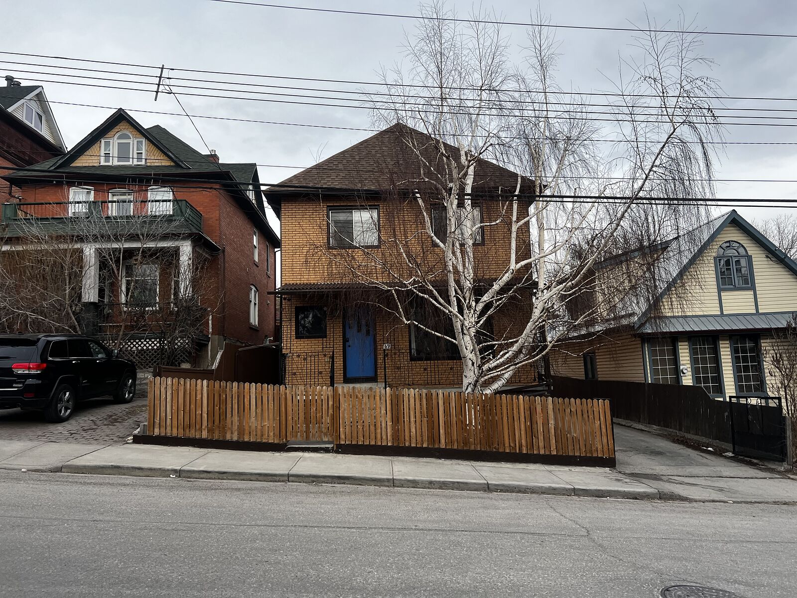 Calgary 1 bedroom Condo Unit for rent. Property photo: 751569-1