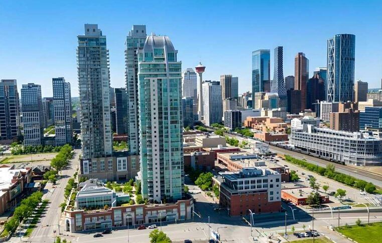 Calgary 2 bedrooms Condo Unit for rent. Property photo: 751596-1
