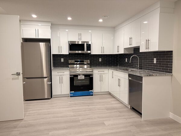 Calgary 1 + Den bedrooms Basement for rent. Property photo: 751608-2