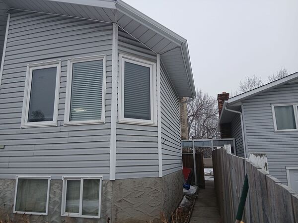Calgary 2 bedrooms Main Floor for rent. Property photo: 751616-2