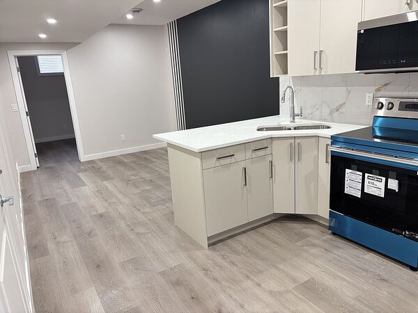 Calgary 2 bedrooms Basement for rent. Property photo: 751627-2