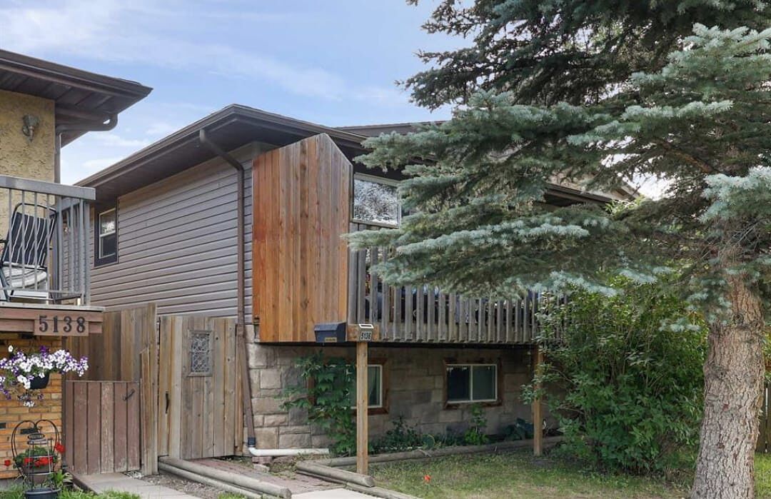 Calgary 3 bedrooms Basement for rent. Property photo: 751629-1