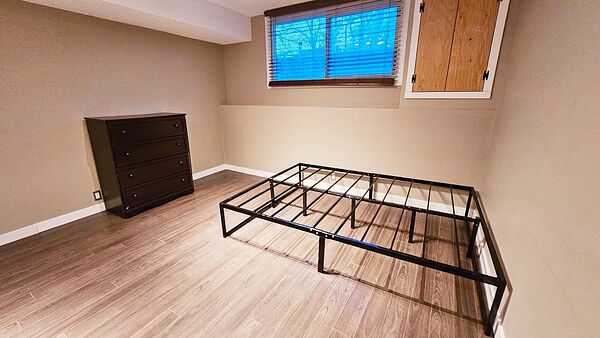 Calgary 3 bedrooms Basement for rent. Property photo: 751629-3